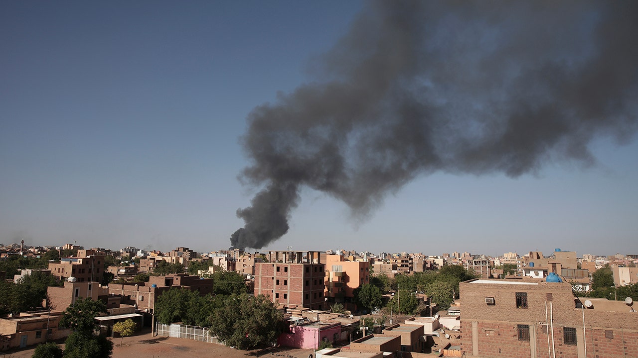US government begins land evacuation of American civilians in Sudan: Official | Fox News