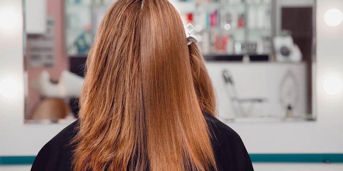 How Does a Keratin Smoothing Treatment Work?