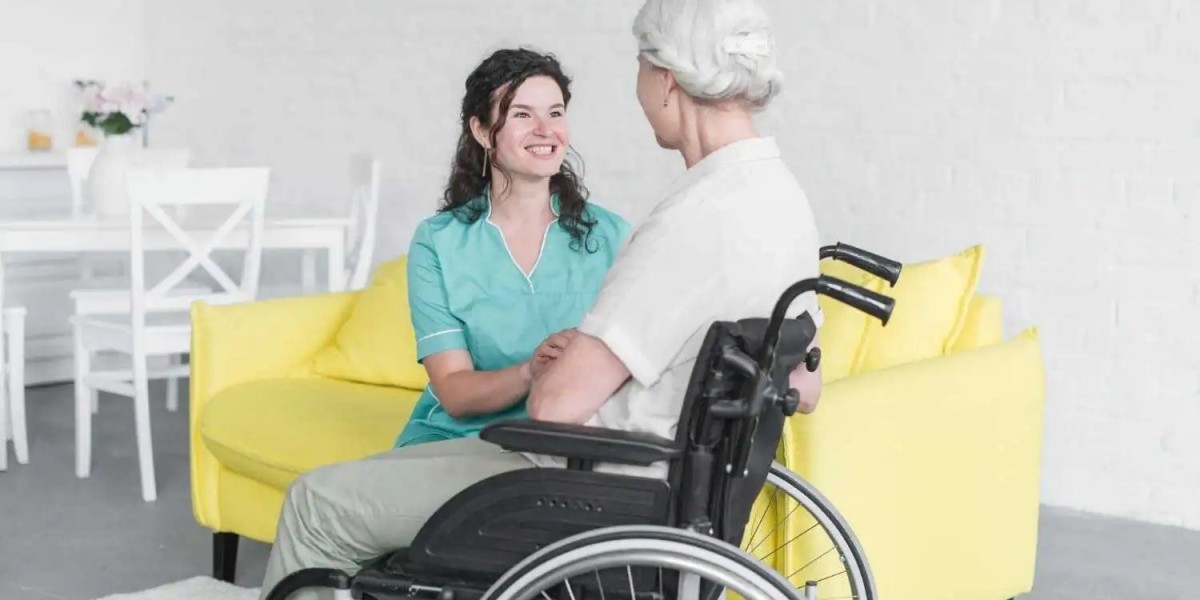 Homely Hands Healthcare: Premier Home Nursing Service in Gurgaon