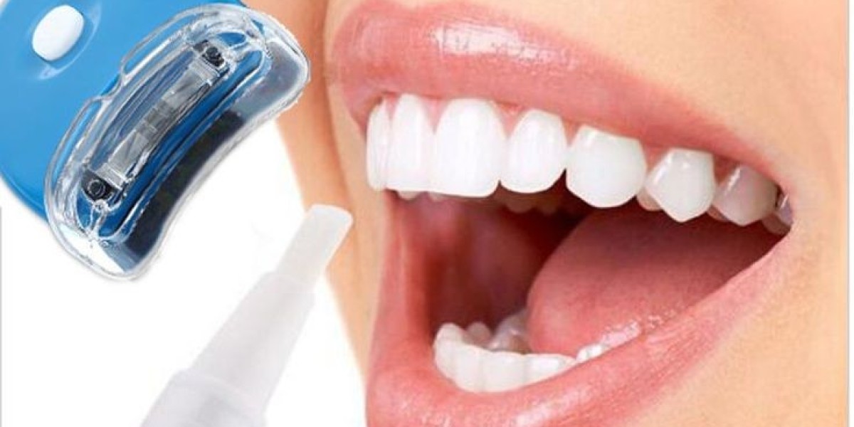 Understanding the Risks and Side Effects of Laser Teeth Whitening