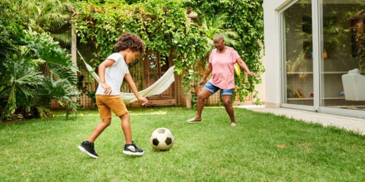Outdoor Football Games - SquadX