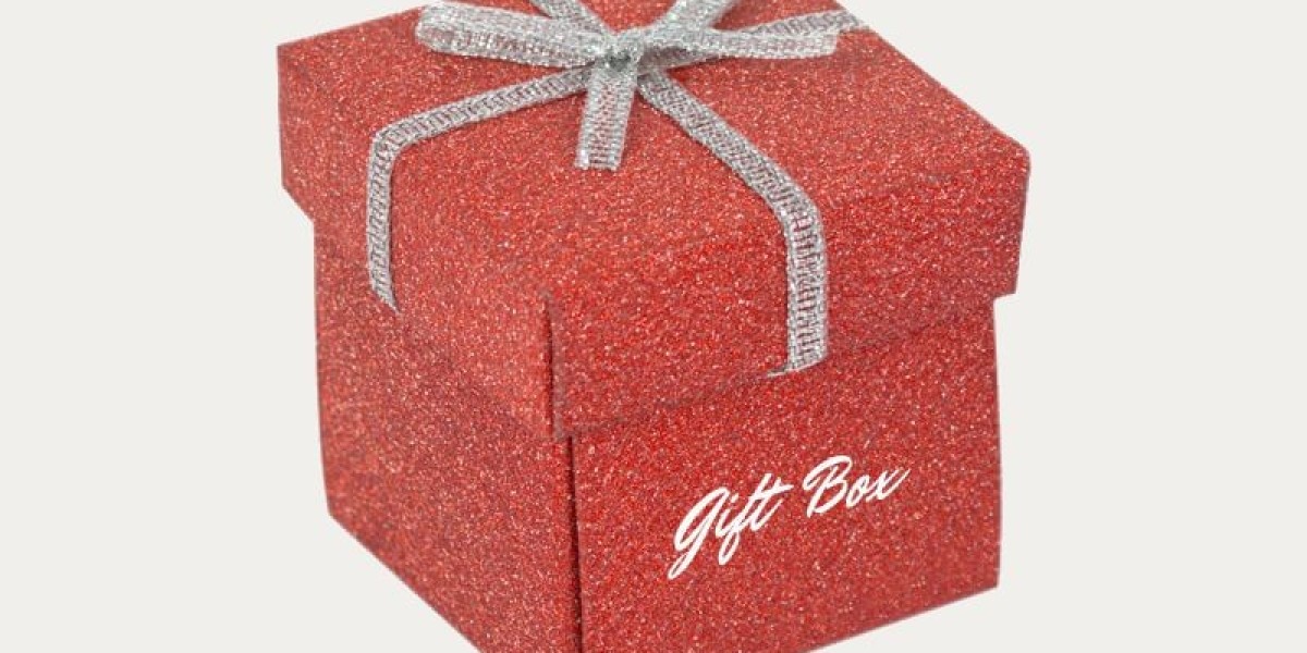 Sparkle and Shine: The Allure of Custom Glitter Boxes in Packaging