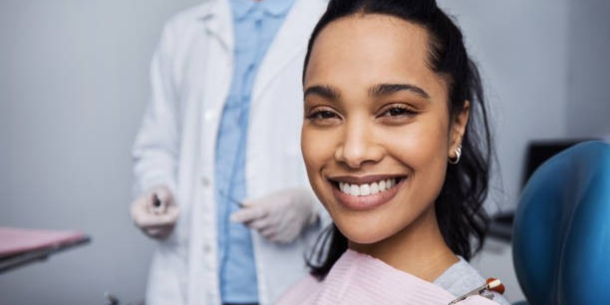 Restore Your Smile: Teeth Whitening Options in Riyadh