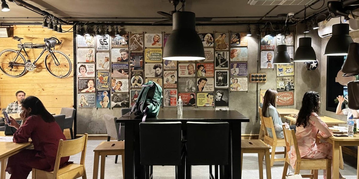 Everyone Loves Best Cafe Islamabad