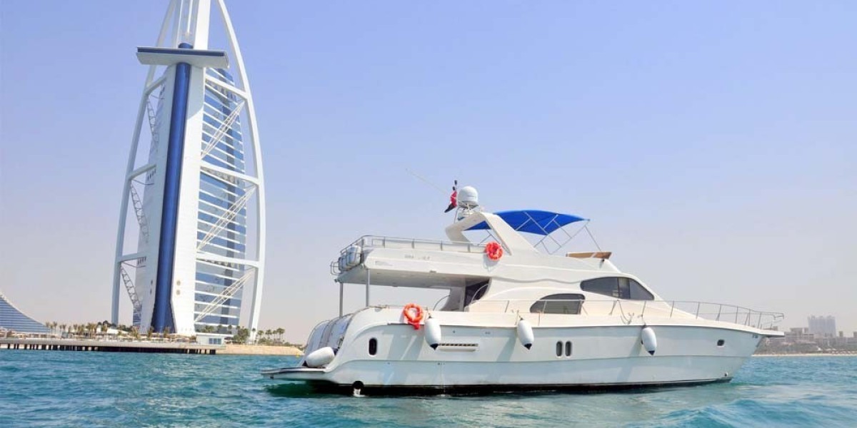 Dubai's Premier Yacht Charters for Intimate Gatherings