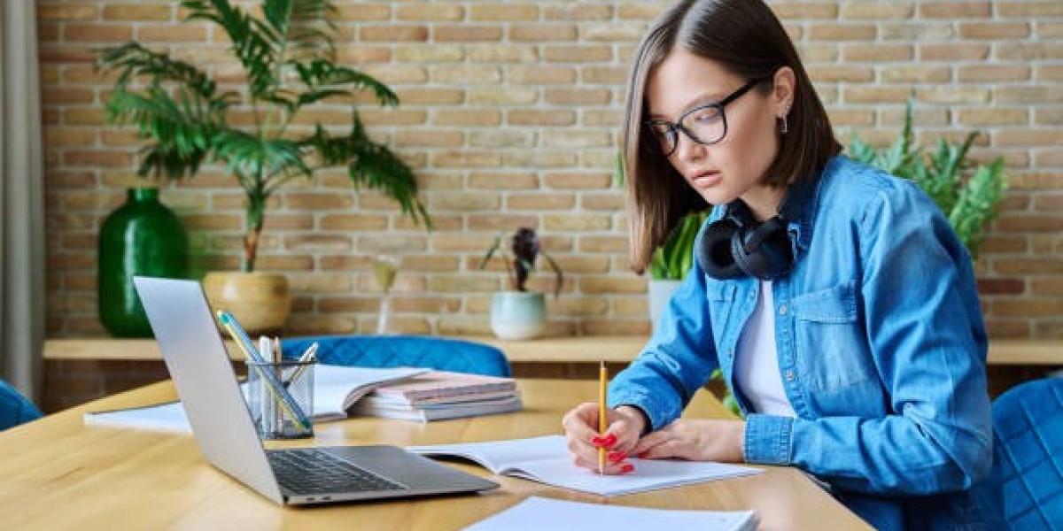 5 Signs It's Time to Invest in Professional Homework Writing Services
