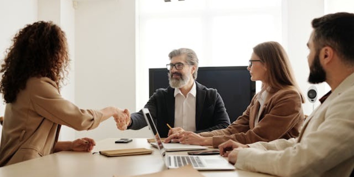 How to Train Your HR Team to Avoid Past Due Recruiting Debt