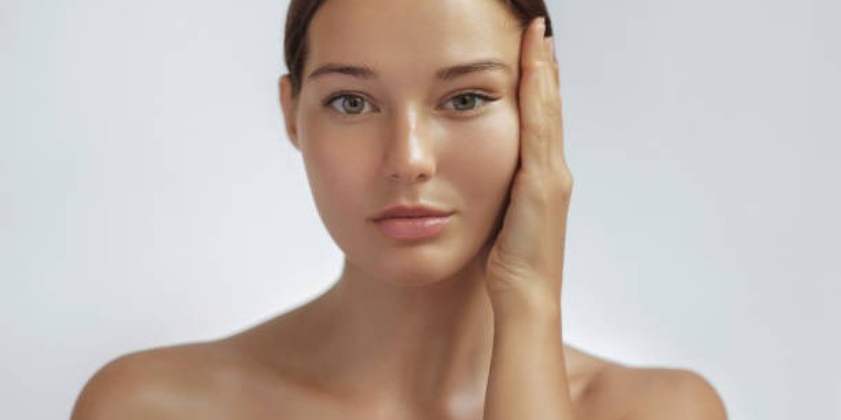 Laser Lift: Enhance Your Eyes in Riyadh