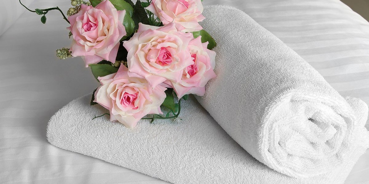Elevate Your Hotel’s Bedding Experience with Our Hotel Bedding Collection