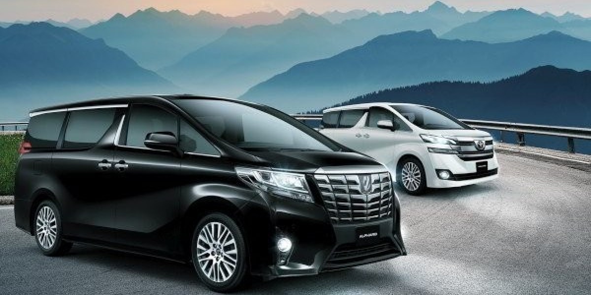 Menjelajahi Kota dengan Kenyamanan dan Kemewahan Menggunakan Mobil Alphard atau Vellfire