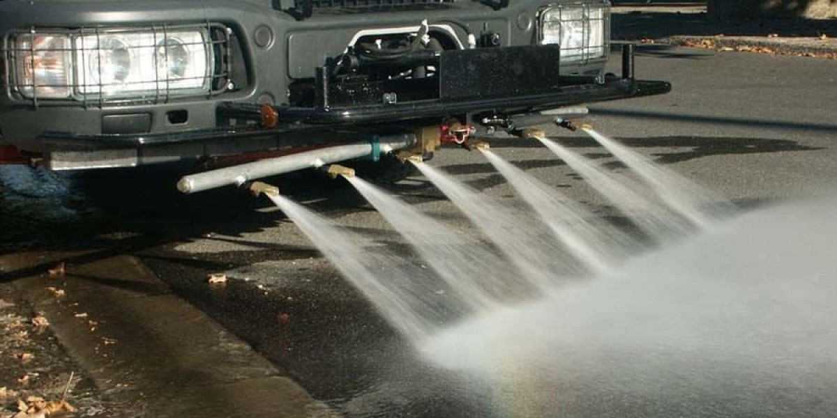 Global Demand for Automatic Street Washer Market is Expected to Progress to Reach US$ 2.0 Bn by 2034