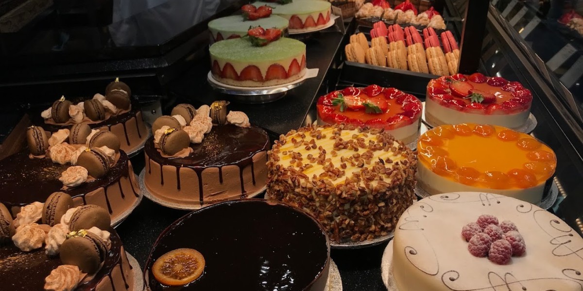 Indulge in Delicious Custom Cakes at Islamabad's Best Cafes