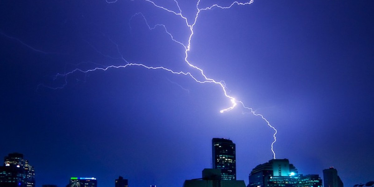 Choosing the Right Lightning Protection Products for Your Home or Business
