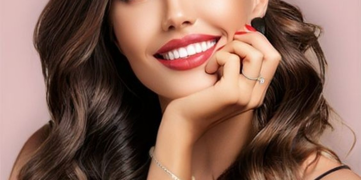 Unleash Your Smile’s Potential with Teeth Whitening in Riyadh
