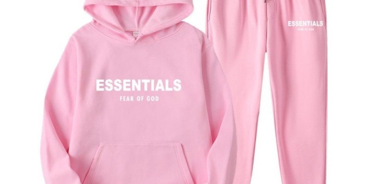 Transform Your Look with the Ultimate Fashionable Essentials Tracksuit