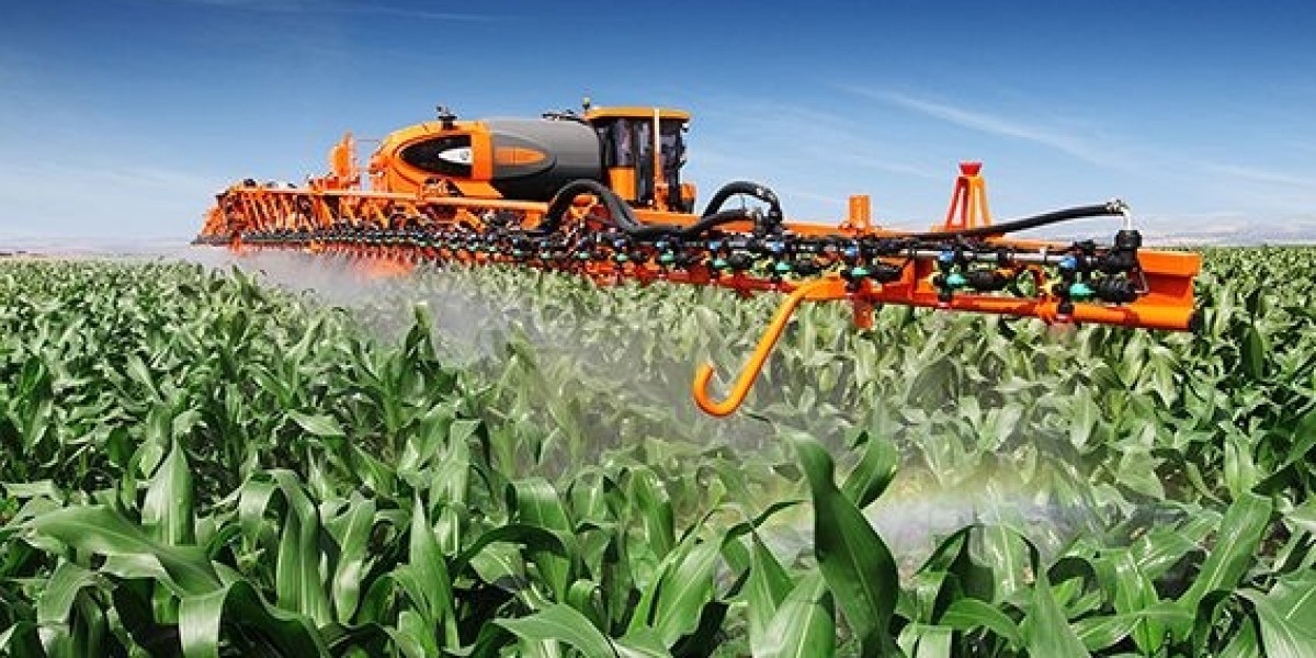 Strategic Insights into the Agriculture Sprayers Market: Size, Share, and Future Trends (2024-2032)