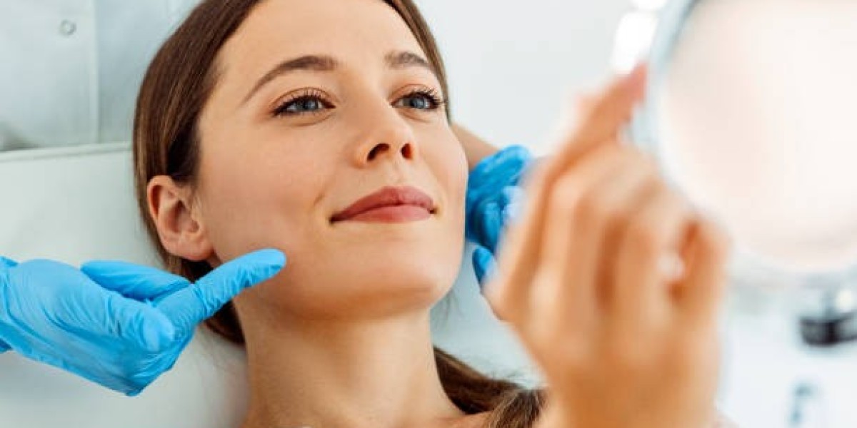 The Science Behind Botox Injection: How It Works to Reduce Wrinkles