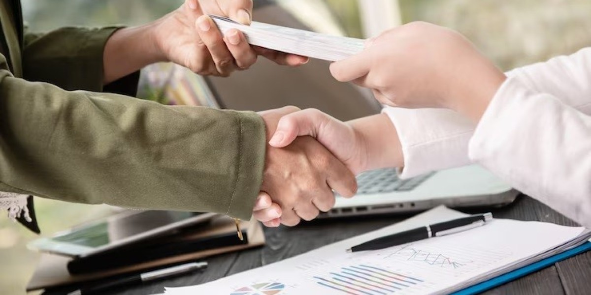 Personal Loans on Bajaj Markets: All You Need to Know