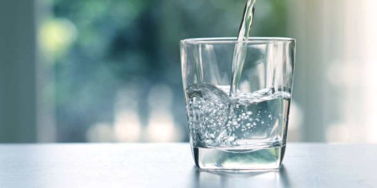 Optimize Your Hydration with a Water Intake Calculator: A Comprehensive Guide