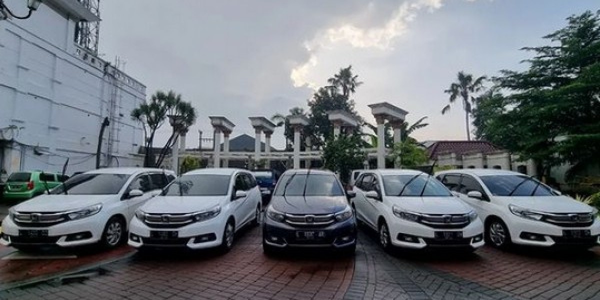 Layanan Sewa Mobil di Surabaya Solusi Tepat untuk Memenuhi Kebutuhan Transportasi