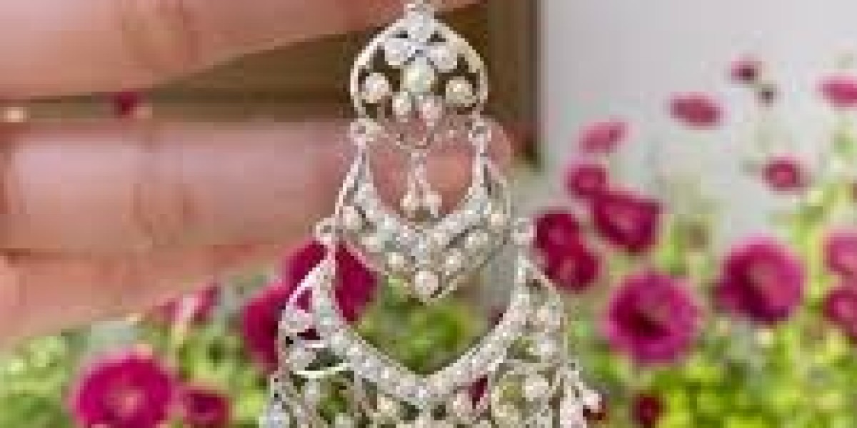 How to Style Chandelier Earrings for a Statement Look