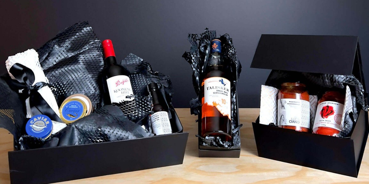 How to Create Personalized Gift Boxes Wholesale in Canada