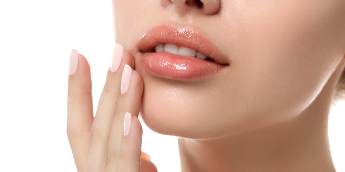 What to Expect During a Lip Augmentation Procedure in Riyadh