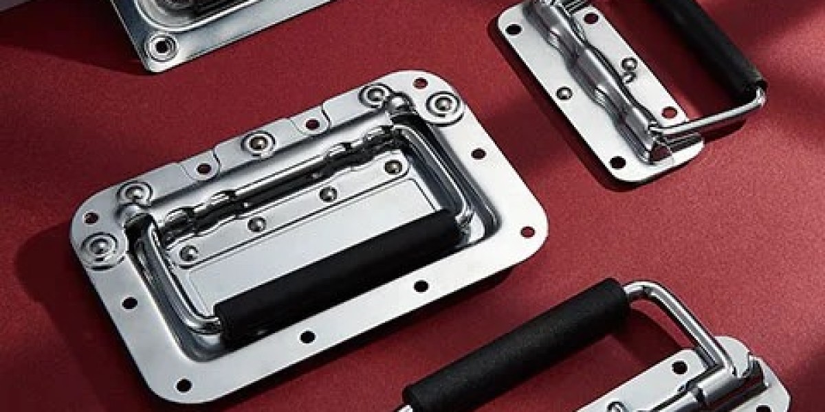 Understanding the Importance of Quality Flight Case Hardware