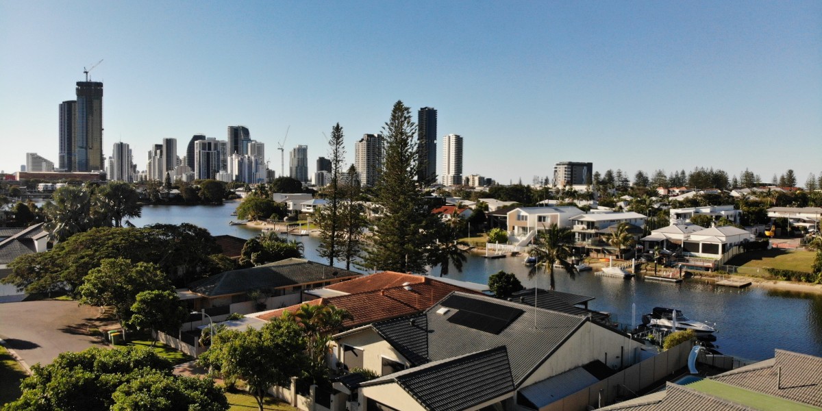Off-Grid Solar Solutions: Achieve True Energy Independence on the Gold Coast