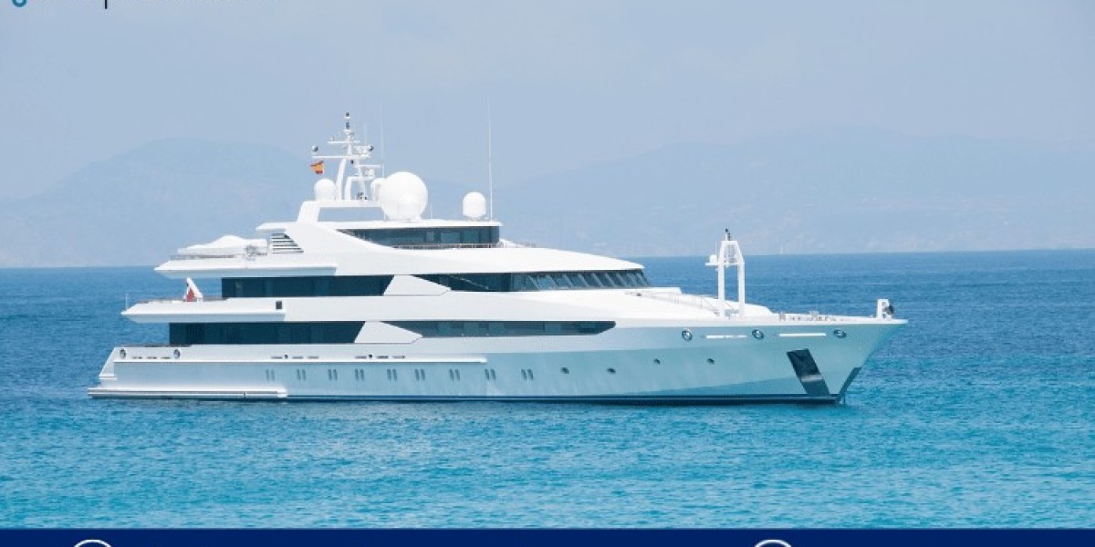 Luxury Yachts Market Analysis 2024-2032: Trends, Growth, and Opportunities in High-End Marine Industry