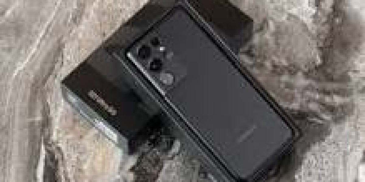 Best Features of the Galaxy S21 Ultra for Adventurers