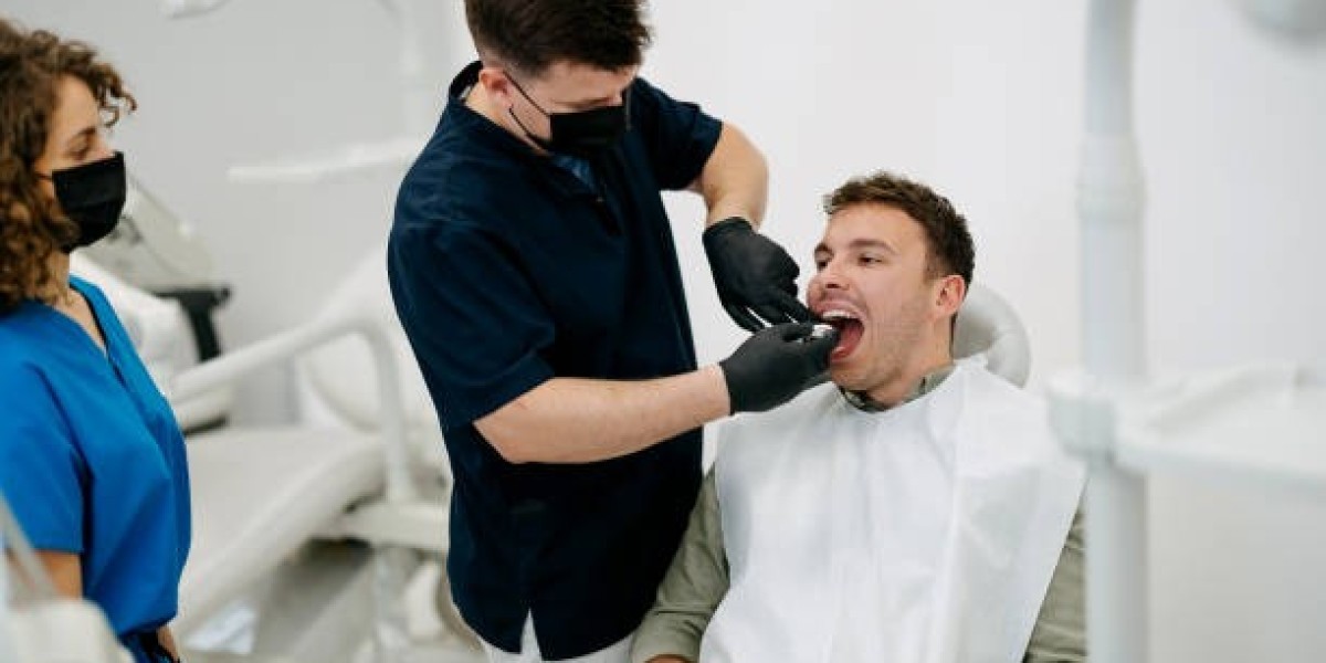 Dental Bridges in Riyadh: Your Smile's Best Ally
