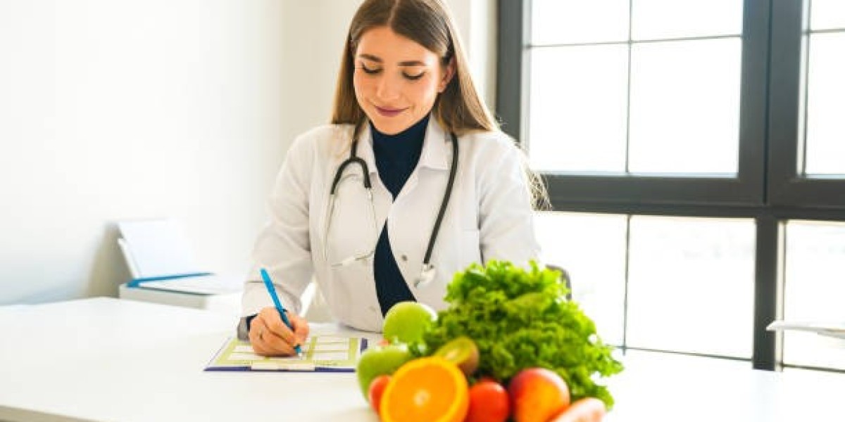 Unlock Optimal Health: Why the Best Nutritionist in Riyadh Can Transform Your Life