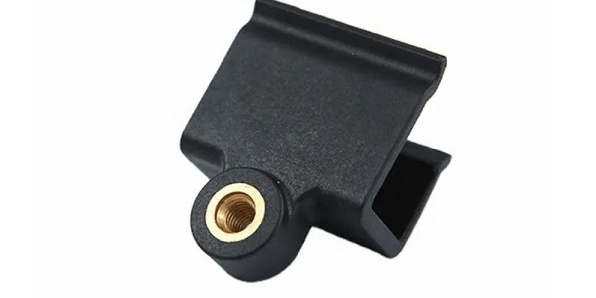 Custom Insert Molding Services: Precision Craftsmanship for Complex Parts
