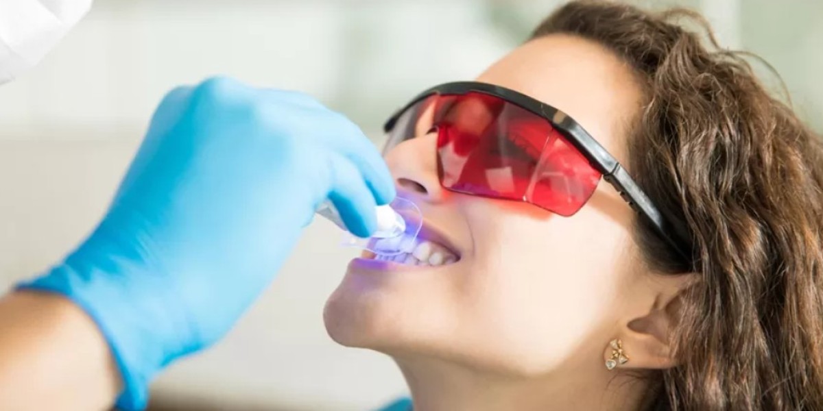 Teeth whitening in abu dhabi