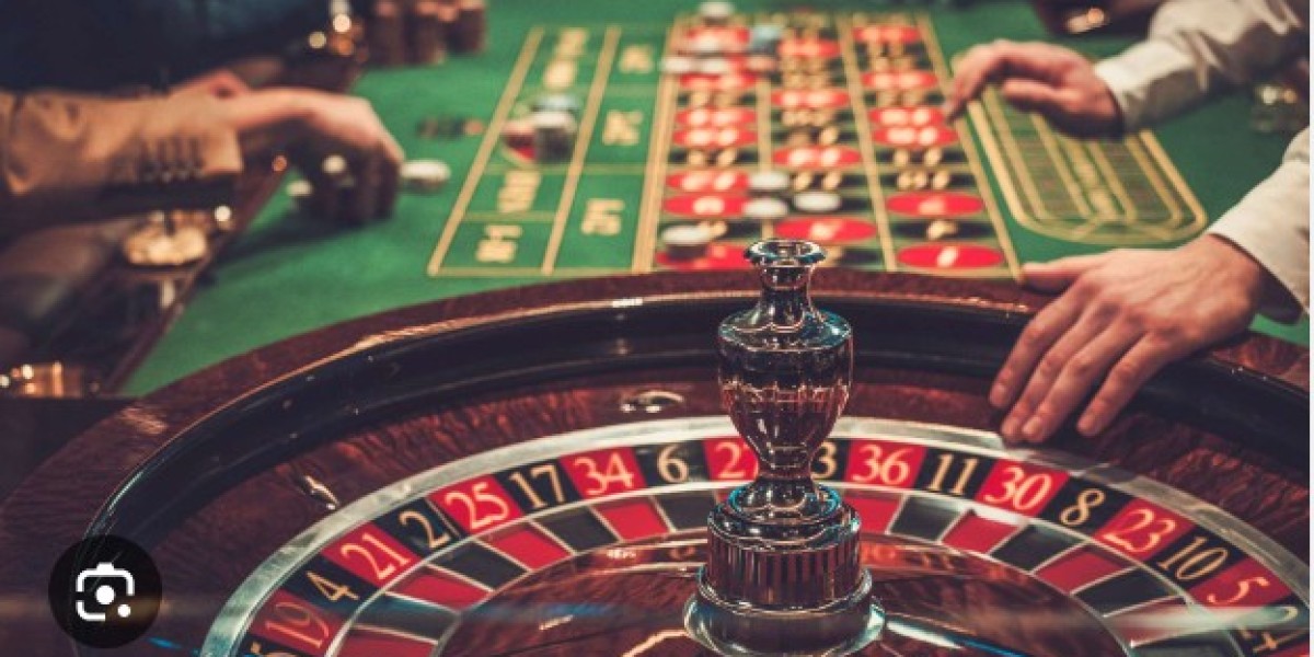 Spinning Success with Okwin Slot Machines