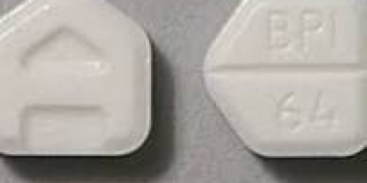 Pharmacists as Gatekeepers: Strategies for Responsible Antibiotic Dispensing