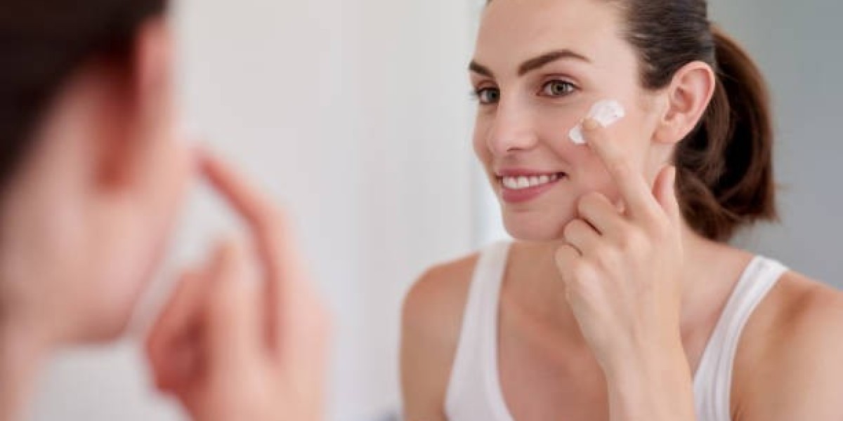 How the Best Dermatologist in Riyadh, Saudi Arabia Can Transform Your Skin