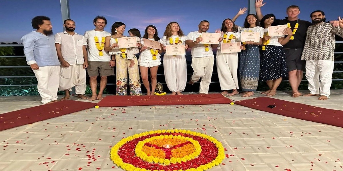 Yoga Teacher Training: Developing Confidence and Clarity