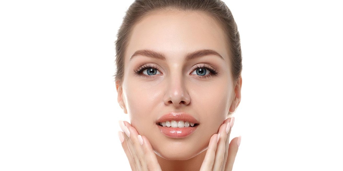 Clear Skin Journey: Pimples Treatment Clinics in Riyadh