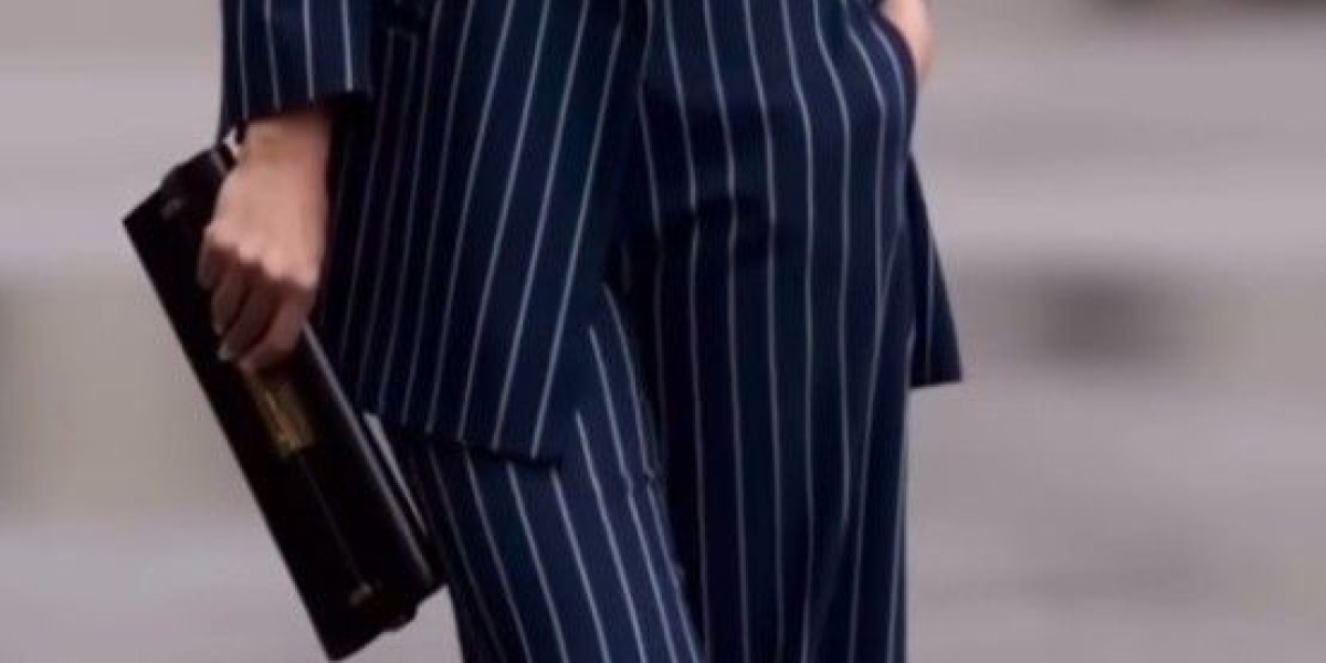 Power Dressing: Luxurious Suits for Women Who Mean Business