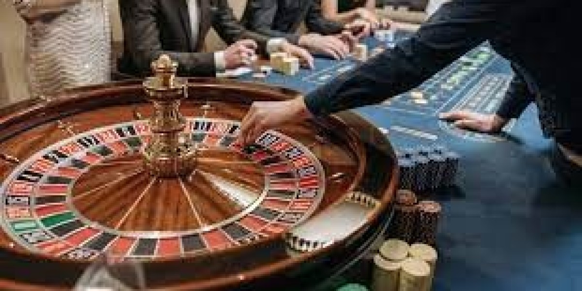 Everybody about Online Slots: Any In-Depth View Cutting-edge Internet Playing games