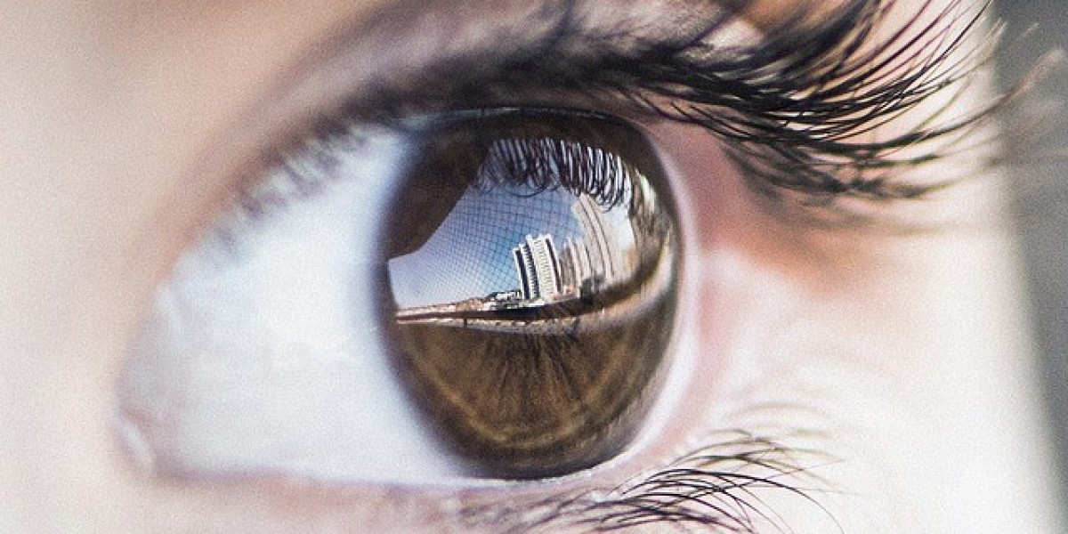 Transforming Vision: LASIK for Astigmatism Benefits
