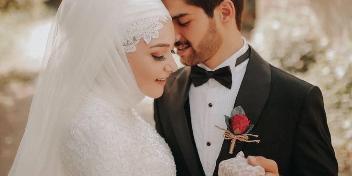Framing Faith and Love: Muslim Wedding Photography Essentials