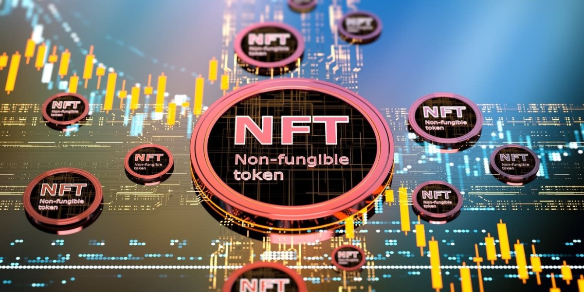 Exploring NFT Marketplaces: Opportunities and Challenges in the Digital Realm
