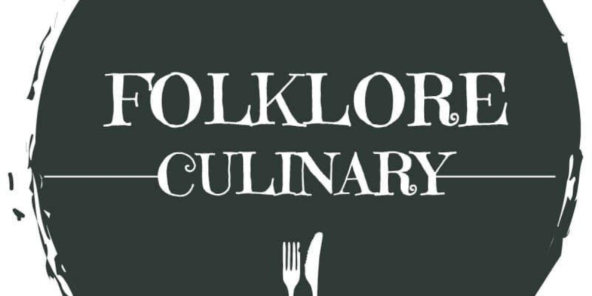 Choosing the Right Menu for Your Yacht Charter: Tips from Catering Experts