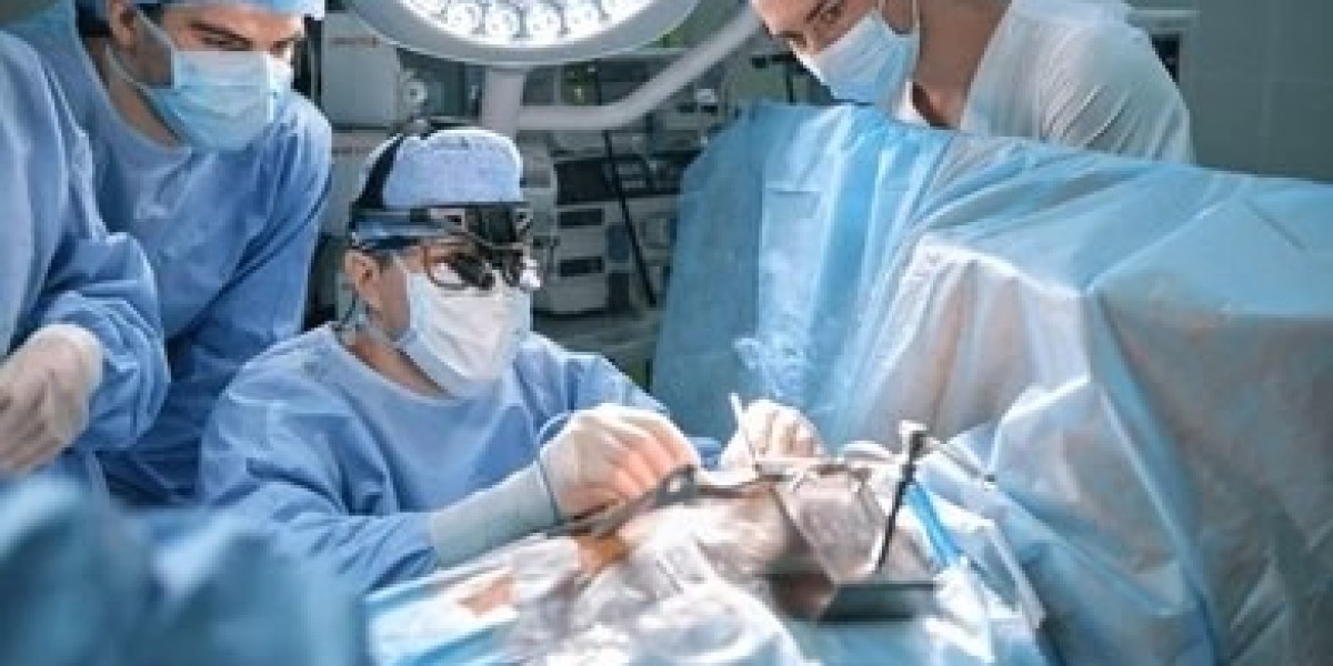 Understanding Laparoscopic Surgery: Benefits, Procedure, and How to Choose the Right Surgeon