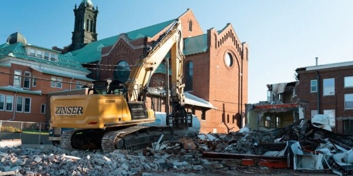Top Local Demolition Contractor Services in Iowa: Your Guide to Safe and Efficient Demolition Projects