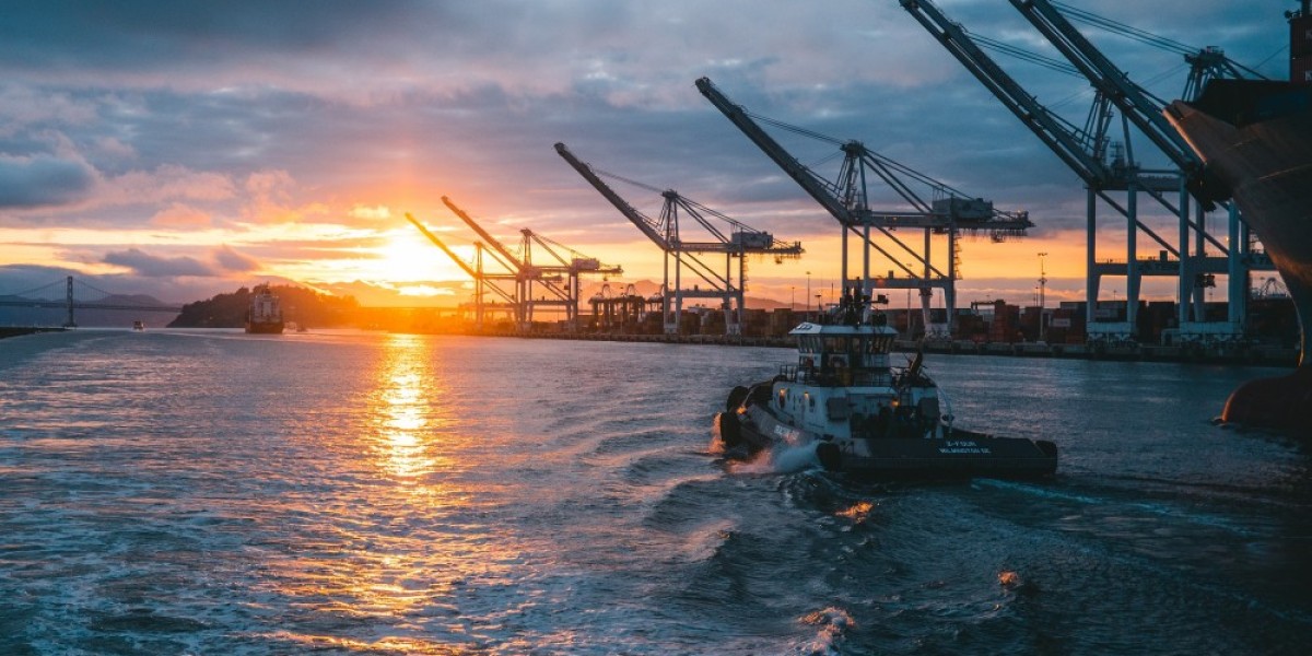 Marine Lubricants: Enhancing Efficiency and Sustainability in the Shipping Industry