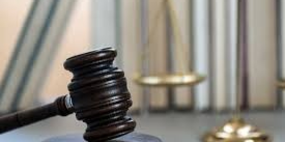 The Role of a Court Certified Interpreter in Santa Ana Bridging Language Barriers